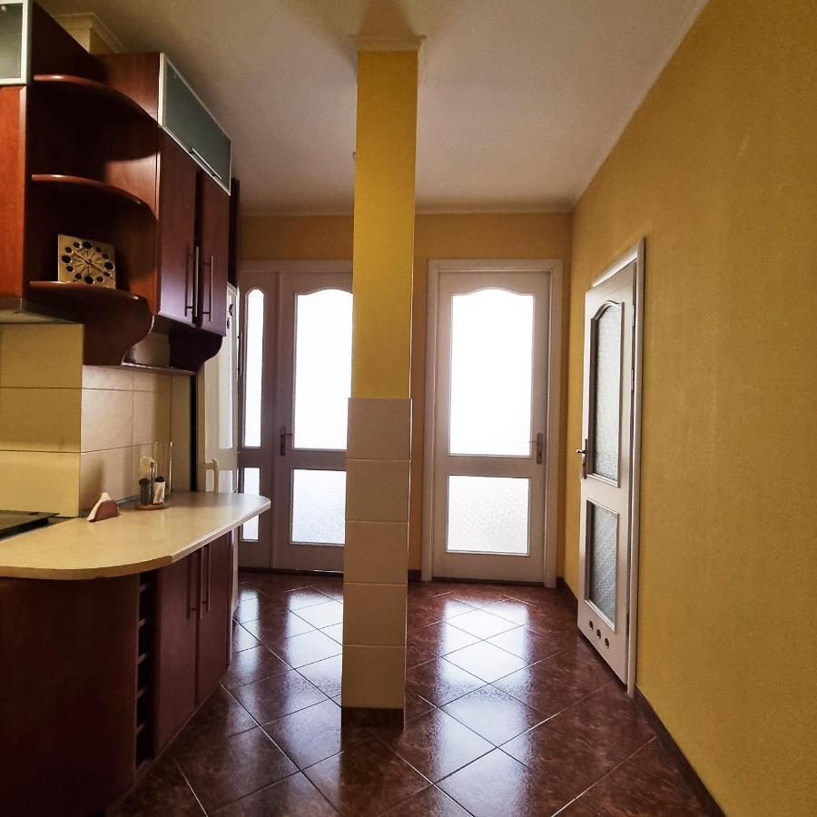 Cozy Apartment Львів Екстер'єр фото
